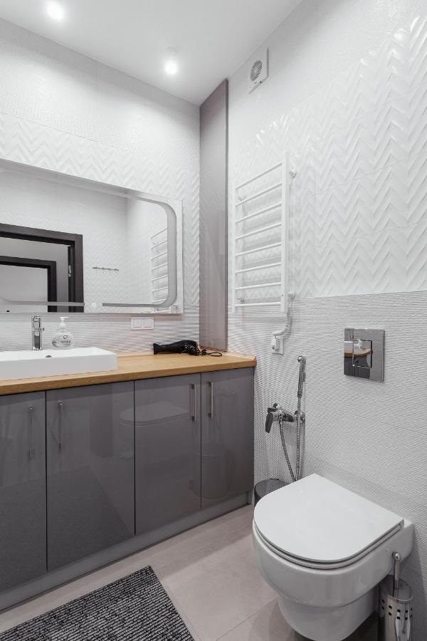 White Apartment In 12 Floor Одеса Екстер'єр фото