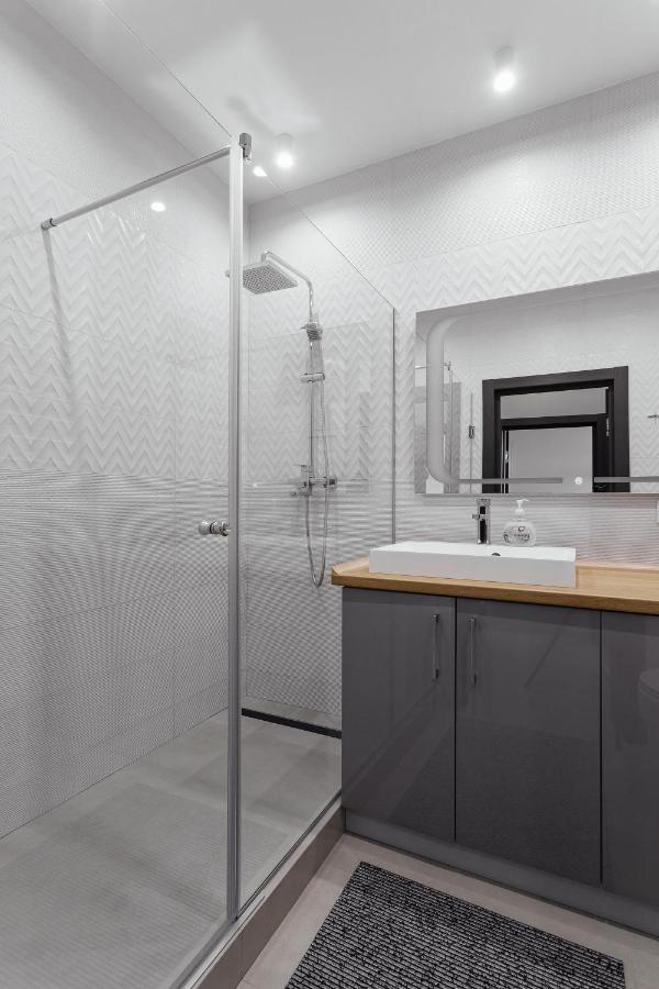 White Apartment In 12 Floor Одеса Екстер'єр фото
