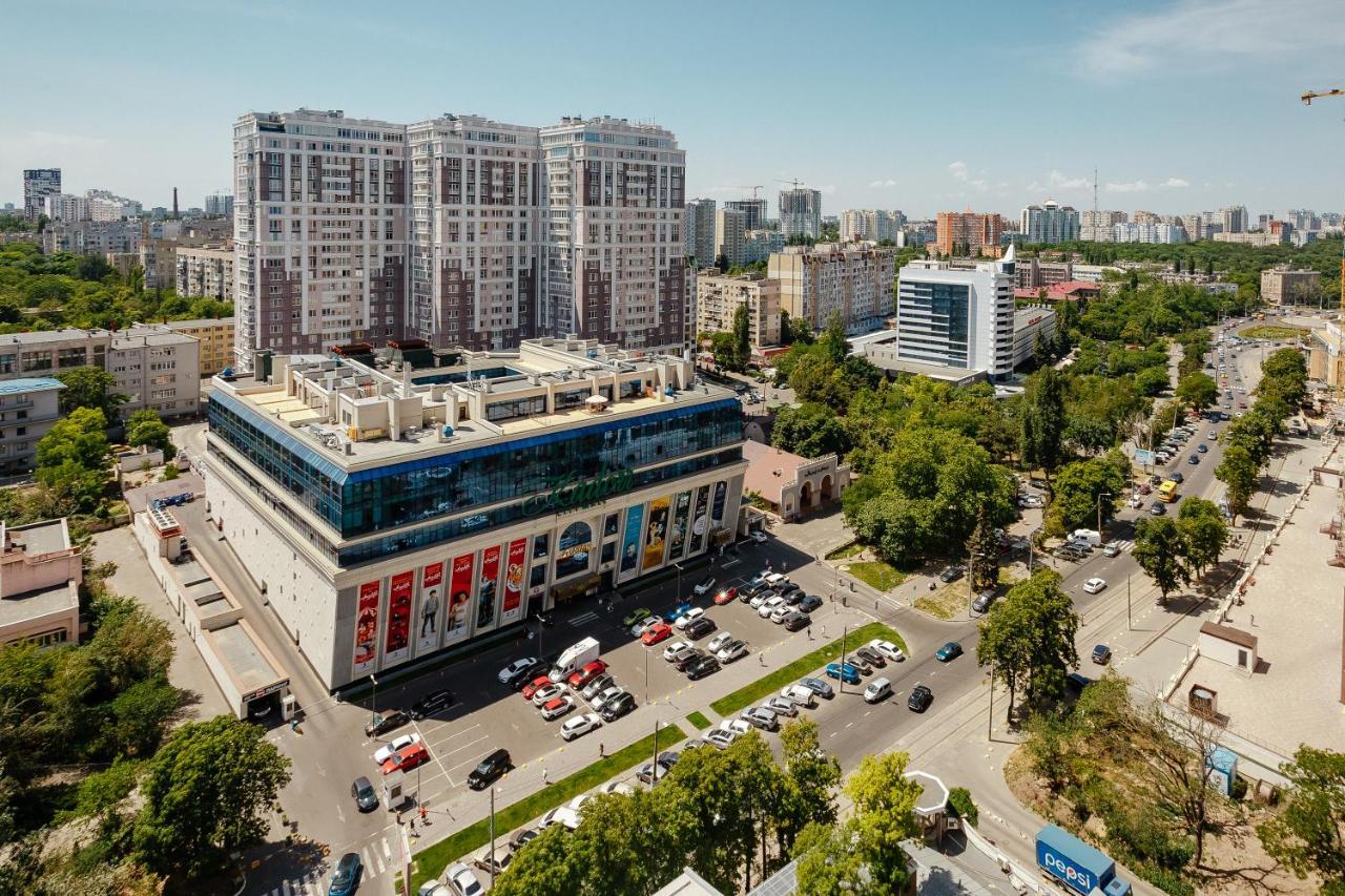 White Apartment In 12 Floor Одеса Екстер'єр фото
